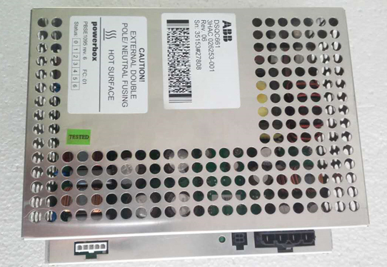 ABB SQC604 3HAC12928-1控制柜電源盒