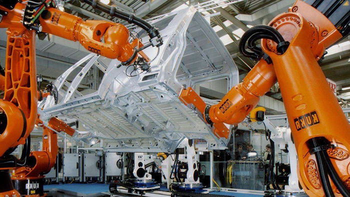 工業機器人產線
